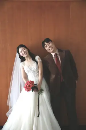 신랑 이상윤과 신부 김민지의 웨딩 사진 4