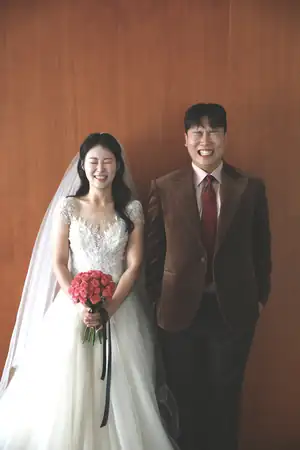 신랑 이상윤과 신부 김민지의 웨딩 사진 5