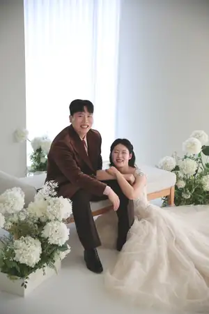 신랑 이상윤과 신부 김민지의 웨딩 사진 24